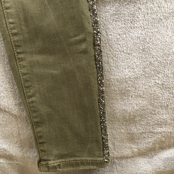 Zara Olive Green Skinny Jeans with Sparkle 2 - Picture 3 of 5